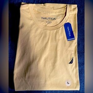 Nautica Dark yellow Short Sleeve Casual Tshirt 
Men's Size Large Brand New & tag